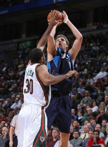 舞台上不断 舞台上不断